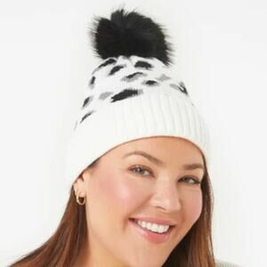 Virginia Wolf white snow leopard winter beanie removable snap faux fur pom NEW